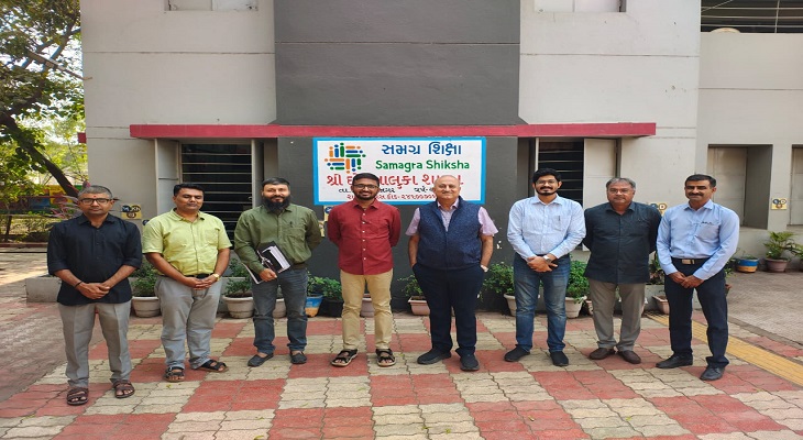 Aajkaal Daily (Desh Pardesh Ni Aajkaal)