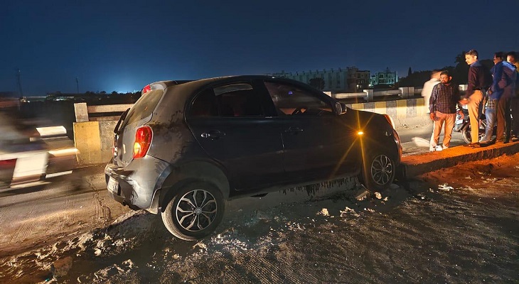 Aajkaal Daily (Desh Pardesh Ni Aajkaal)