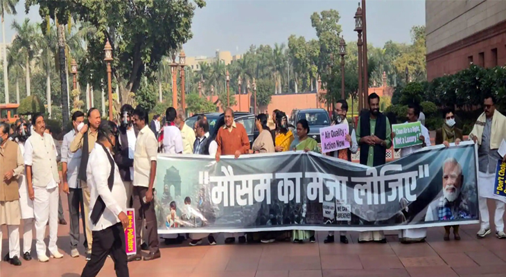 Aajkaal Daily (Desh Pardesh Ni Aajkaal)