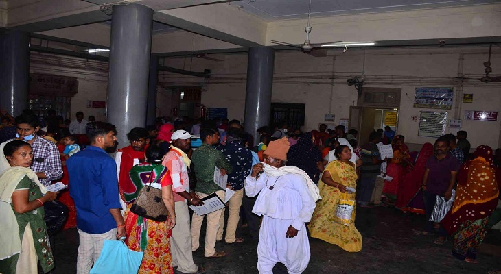 Aajkaal Daily (Desh Pardesh Ni Aajkaal)