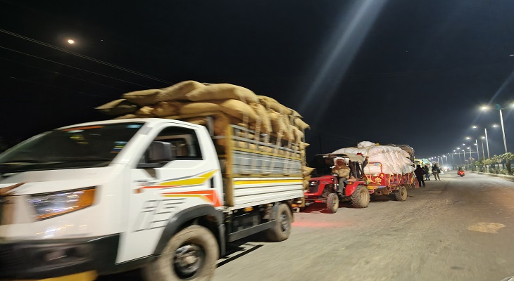 Aajkaal Daily (Desh Pardesh Ni Aajkaal)