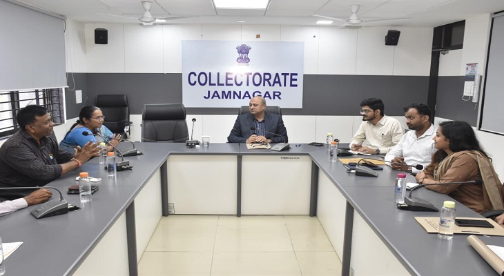 Aajkaal Daily (Desh Pardesh Ni Aajkaal)