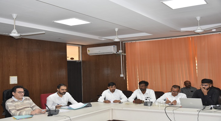 Aajkaal Daily (Desh Pardesh Ni Aajkaal)