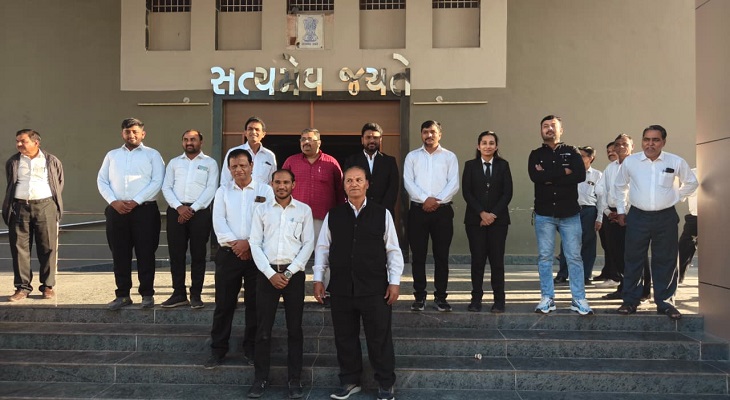 Aajkaal Daily (Desh Pardesh Ni Aajkaal)