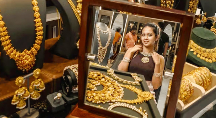 Aajkaal Daily (Desh Pardesh Ni Aajkaal)