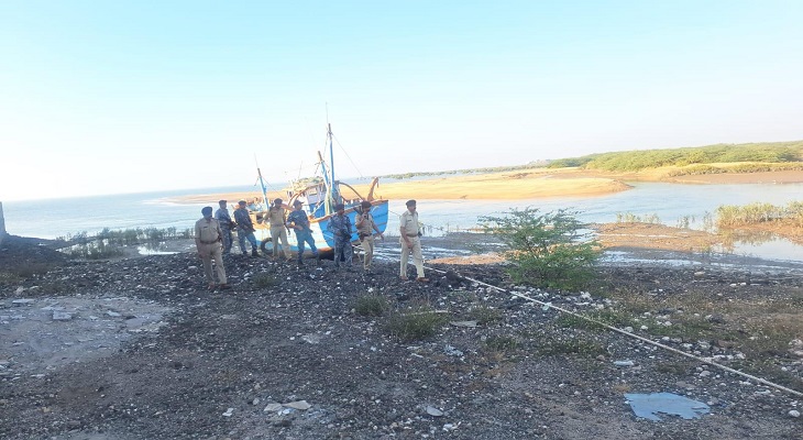 Aajkaal Daily (Desh Pardesh Ni Aajkaal)