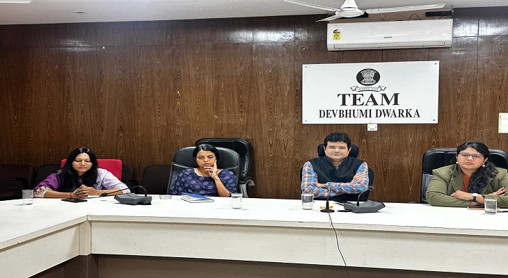 Aajkaal Daily (Desh Pardesh Ni Aajkaal)