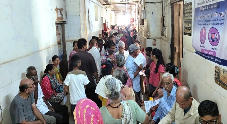 Aajkaal Daily (Desh Pardesh Ni Aajkaal)