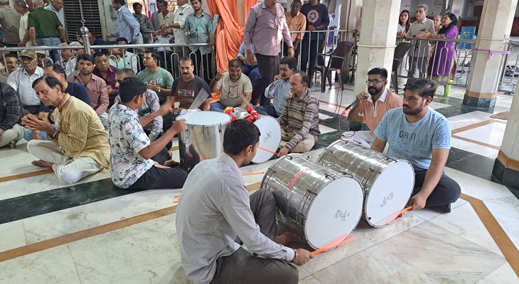 Aajkaal Daily (Desh Pardesh Ni Aajkaal)