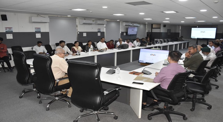 Aajkaal Daily (Desh Pardesh Ni Aajkaal)