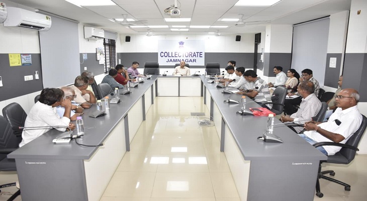 Aajkaal Daily (Desh Pardesh Ni Aajkaal)