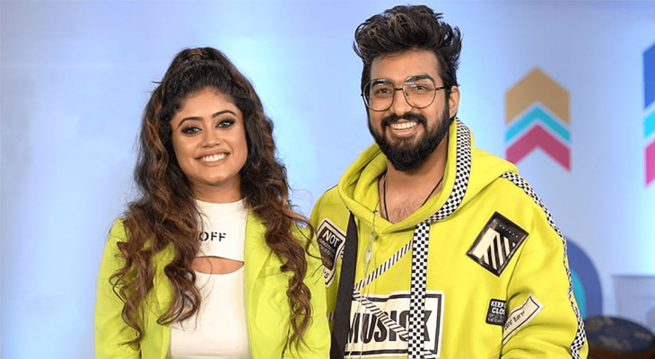 Aajkaal Daily (Desh Pardesh Ni Aajkaal)