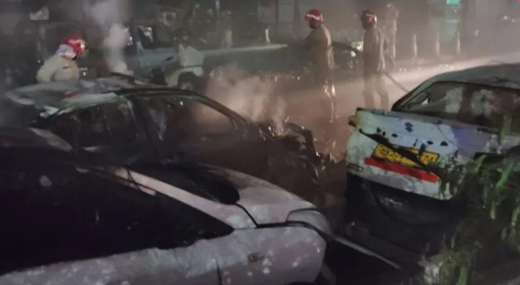 Aajkaal Daily (Desh Pardesh Ni Aajkaal)