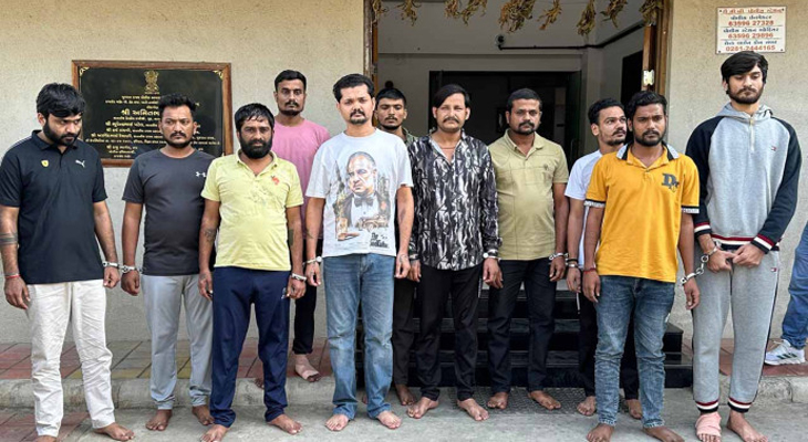 Aajkaal Daily (Desh Pardesh Ni Aajkaal)