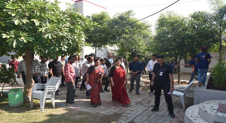 Aajkaal Daily (Desh Pardesh Ni Aajkaal)