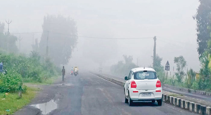 Aajkaal Daily (Desh Pardesh Ni Aajkaal)