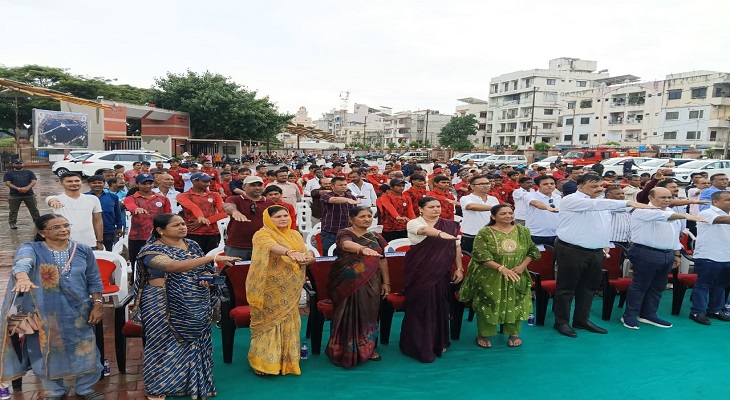 Aajkaal Daily (Desh Pardesh Ni Aajkaal)