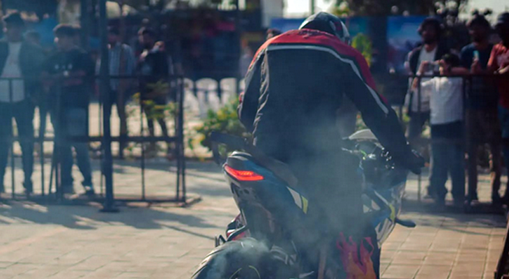 Aajkaal Daily (Desh Pardesh Ni Aajkaal)