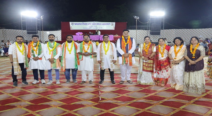 Aajkaal Daily (Desh Pardesh Ni Aajkaal)