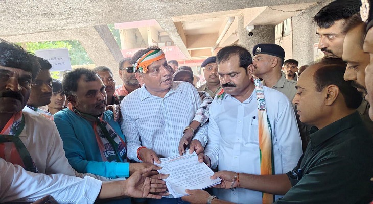 Aajkaal Daily (Desh Pardesh Ni Aajkaal)