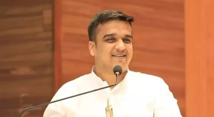 Aajkaal Daily (Desh Pardesh Ni Aajkaal)