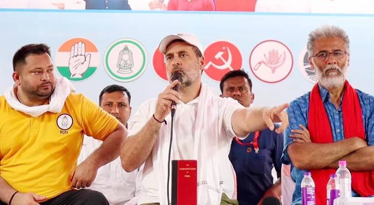 Aajkaal Daily (Desh Pardesh Ni Aajkaal)