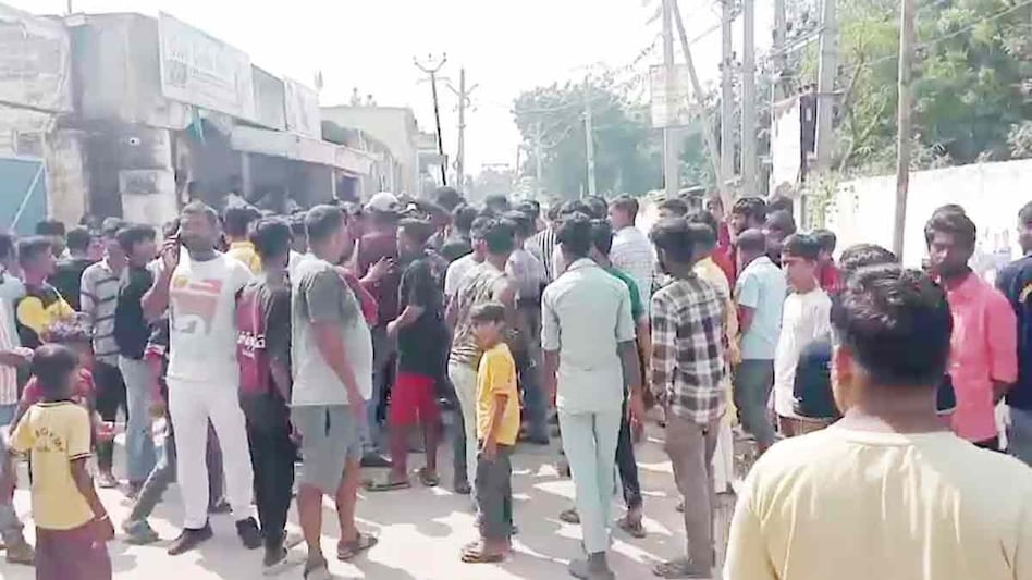 Aajkaal Daily (Desh Pardesh Ni Aajkaal)