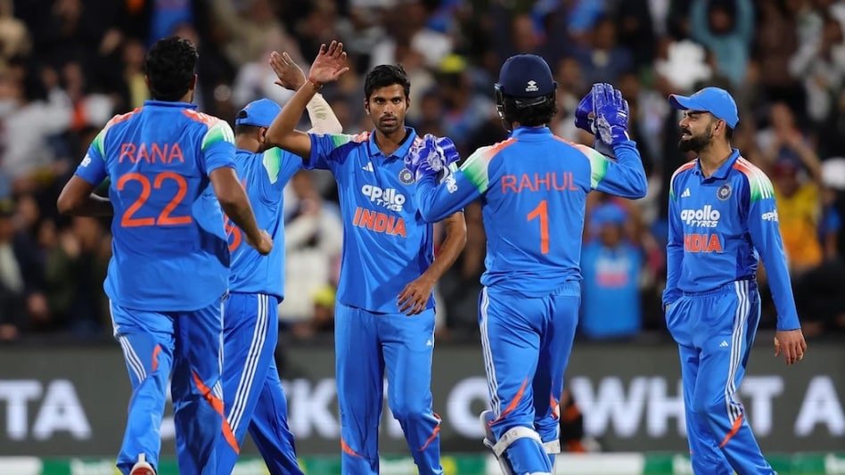 Aajkaal Daily (Desh Pardesh Ni Aajkaal)