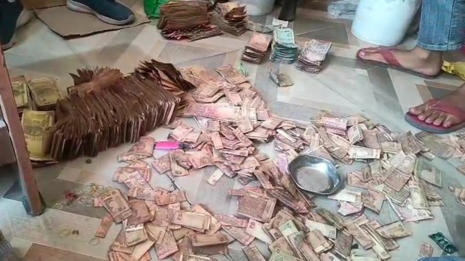 Aajkaal Daily (Desh Pardesh Ni Aajkaal)