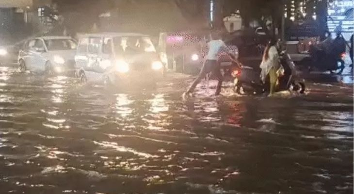 Aajkaal Daily (Desh Pardesh Ni Aajkaal)