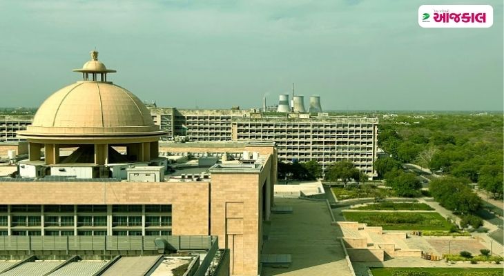 Aajkaal Daily (Desh Pardesh Ni Aajkaal)