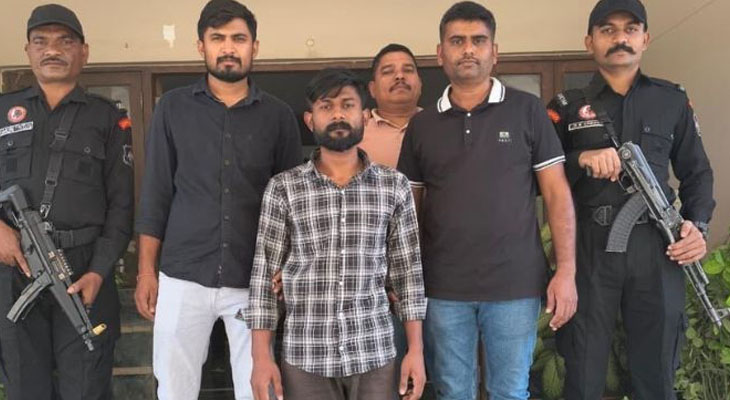 Aajkaal Daily (Desh Pardesh Ni Aajkaal)