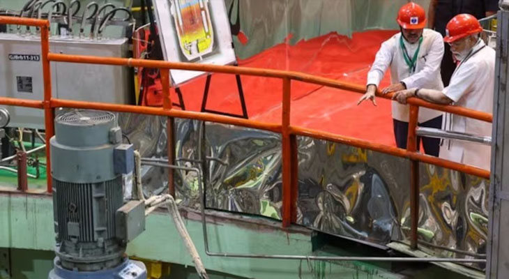 Aajkaal Daily (Desh Pardesh Ni Aajkaal)