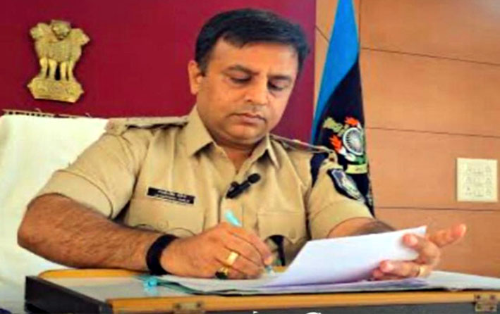 Aajkaal Daily (Desh Pardesh Ni Aajkaal)