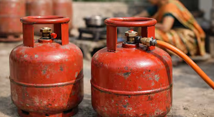 Aajkaal Daily (Desh Pardesh Ni Aajkaal)