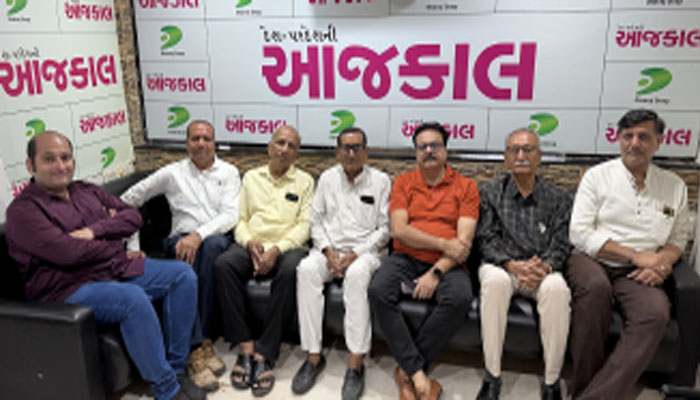 Aajkaal Daily (Desh Pardesh Ni Aajkaal)