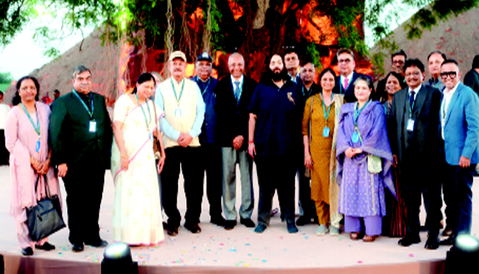 Aajkaal Daily (Desh Pardesh Ni Aajkaal)