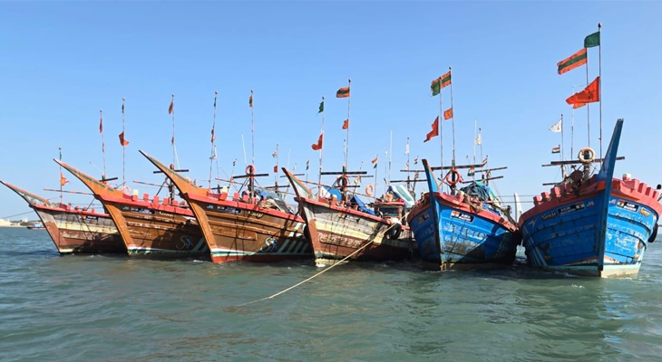 Aajkaal Daily (Desh Pardesh Ni Aajkaal)