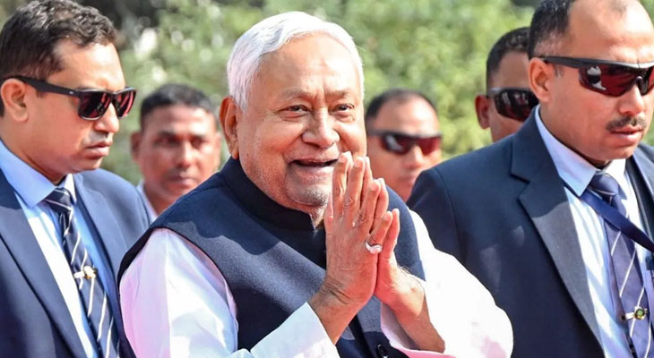 Aajkaal Daily (Desh Pardesh Ni Aajkaal)