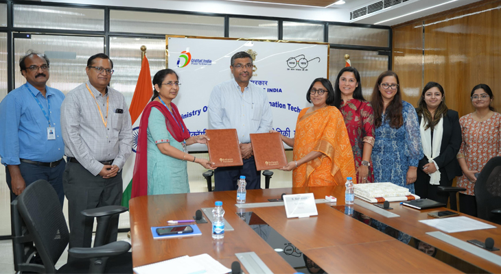 Aajkaal Daily (Desh Pardesh Ni Aajkaal)