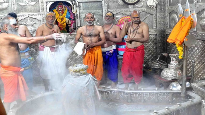 Aajkaal Daily (Desh Pardesh Ni Aajkaal)