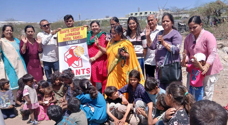 Aajkaal Daily (Desh Pardesh Ni Aajkaal)