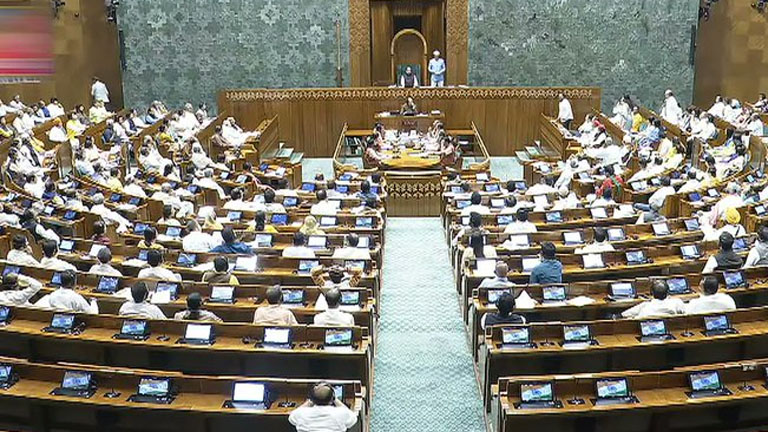 Aajkaal Daily (Desh Pardesh Ni Aajkaal)