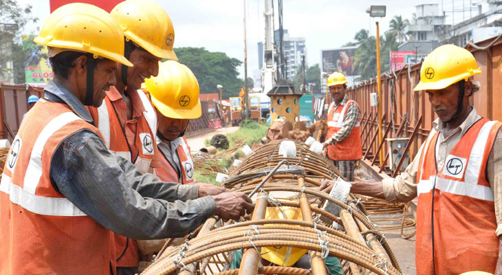 Aajkaal Daily (Desh Pardesh Ni Aajkaal)