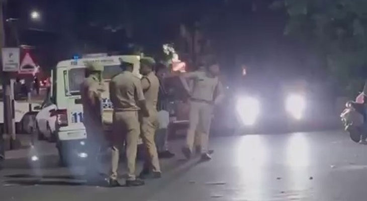 Aajkaal Daily (Desh Pardesh Ni Aajkaal)