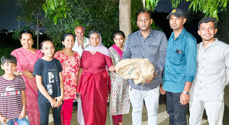 Aajkaal Daily (Desh Pardesh Ni Aajkaal)