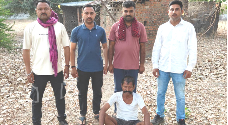 Aajkaal Daily (Desh Pardesh Ni Aajkaal)