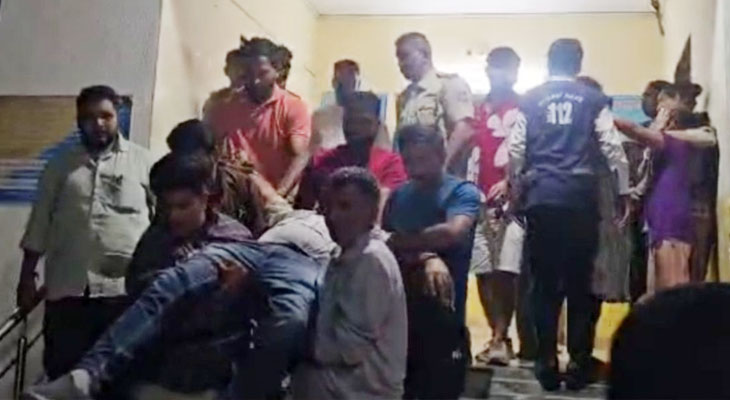 Aajkaal Daily (Desh Pardesh Ni Aajkaal)