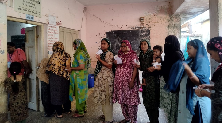 Aajkaal Daily (Desh Pardesh Ni Aajkaal)