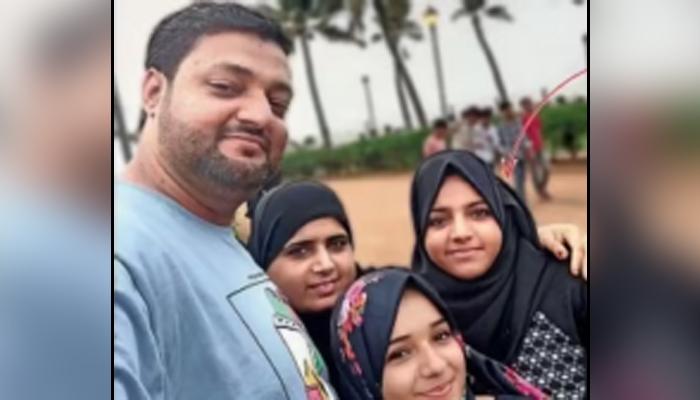 Aajkaal Daily (Desh Pardesh Ni Aajkaal)